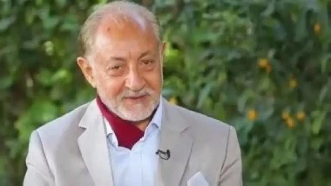وعكة صحية مفاجئة.. الكشف عن كواليس جراحة الفنان عبدالعزيز مخيون وحالته الراهنة